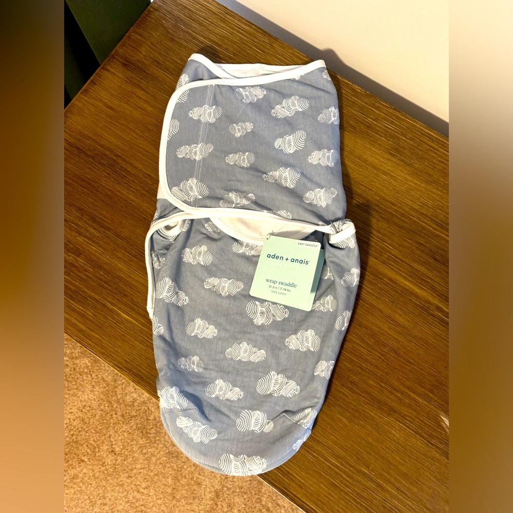 aden+anais Wrap Swaddle 0-3 Months